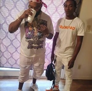 Meet your Posher, Malik